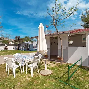 Camp Mali Campingplatz Baška